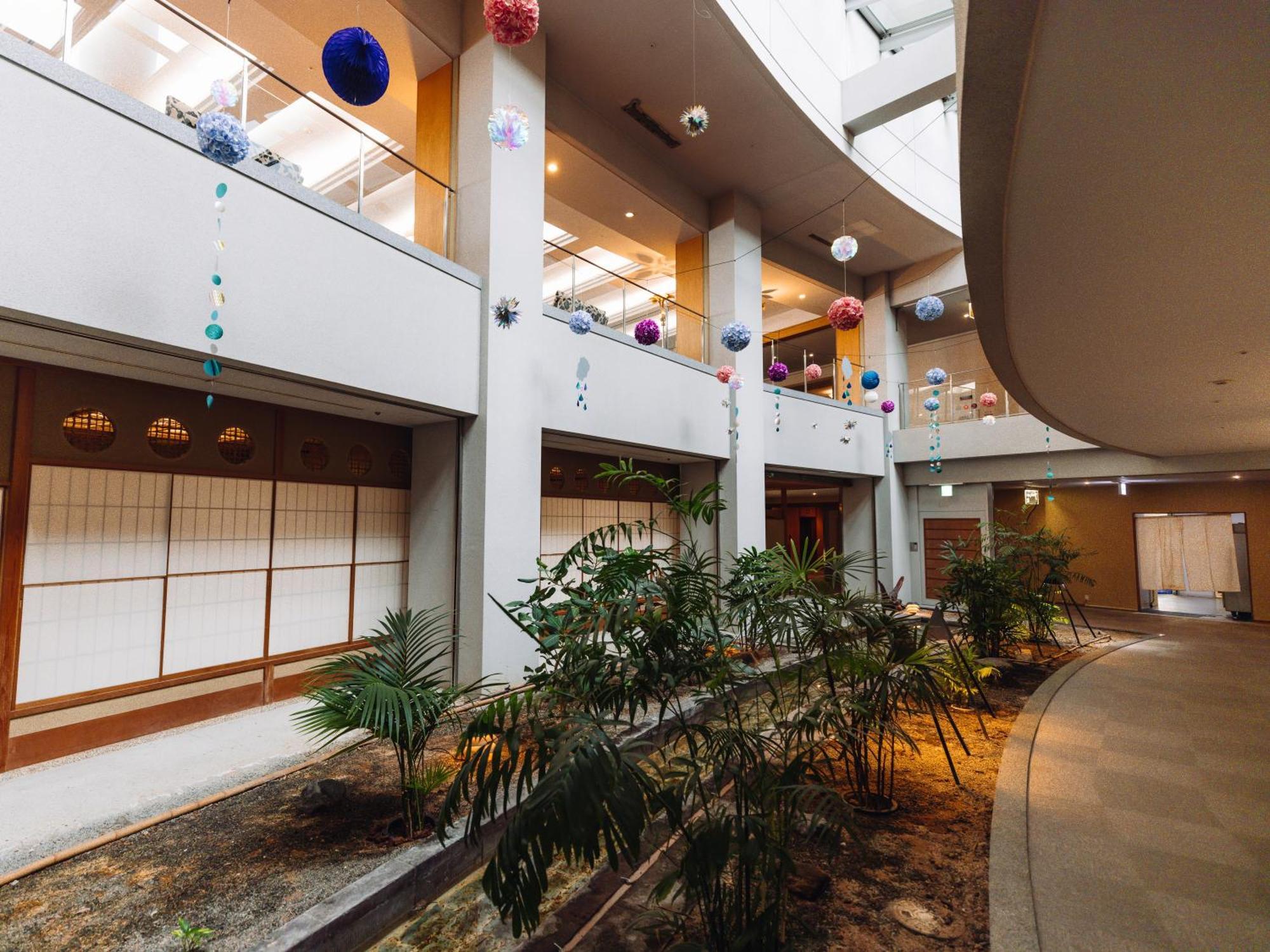 Apa Hotel & Resort Kaga Katayamazu Onsen Kasuikyo מראה חיצוני תמונה